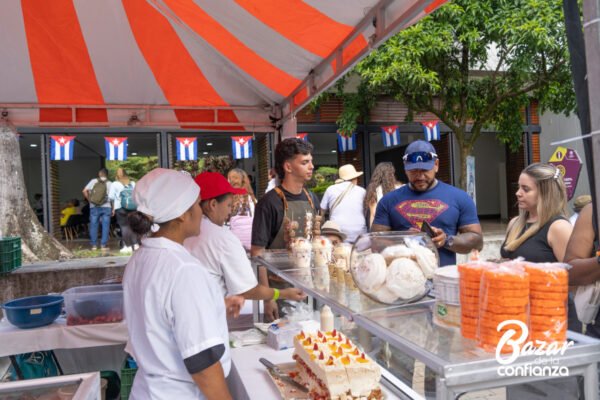SABORES_DE_CONFIANZA_BAZAR_DE_LA_CONFIANZA_MEDELLIN_CONFIAR2818