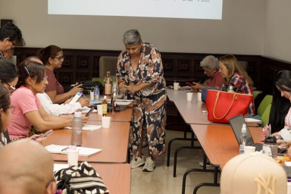 28F8ABBF-61DA-47E1-B924-6CEE374F6A06 28F8ABBF-61DA-47E1-B924-6CEE374F6A06